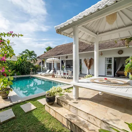 Villa Moana Poe Uluwatu