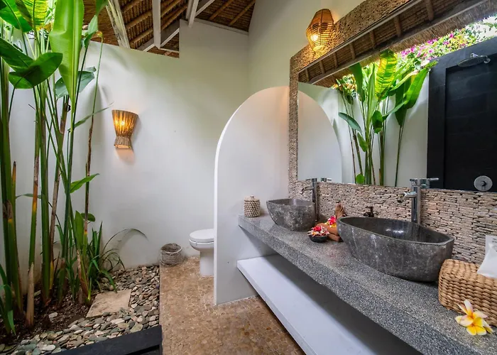 Moana Poe Villa *
