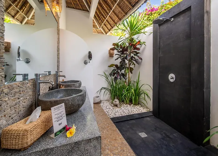 Moana Poe * Uluwatu